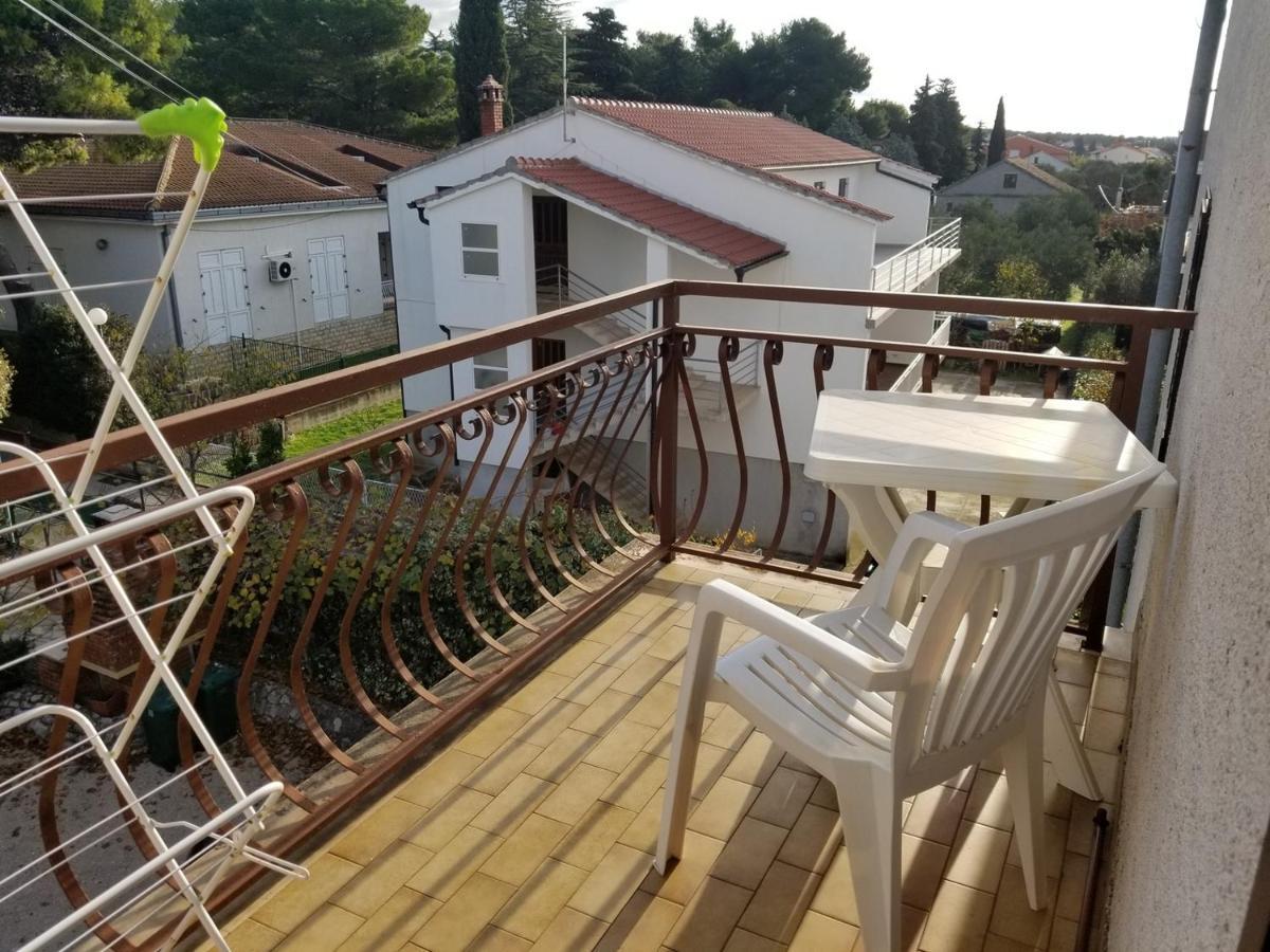 Danyja Apartments Sveti Filip i Jakov Eksteriør bilde