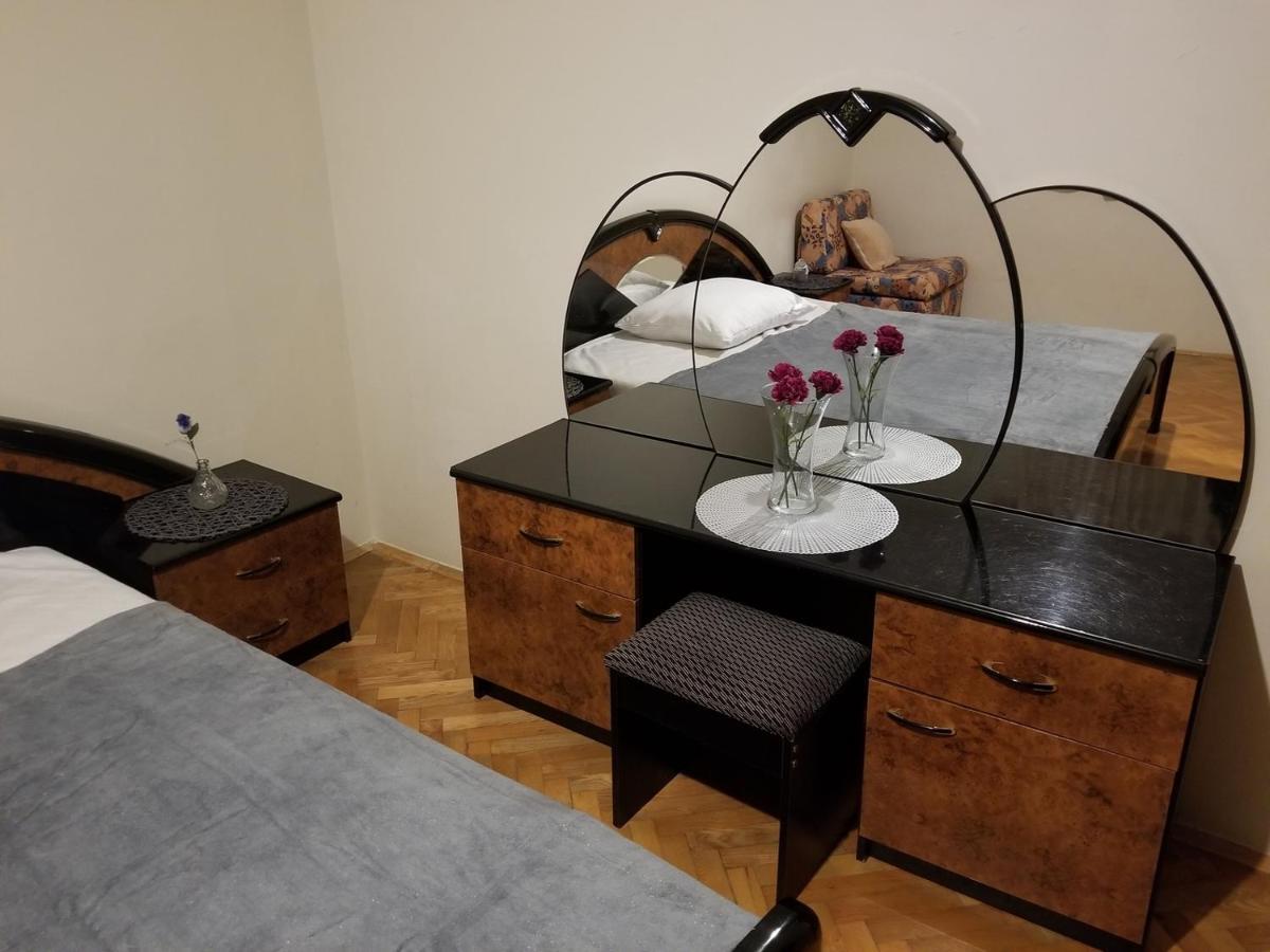 Danyja Apartments Sveti Filip i Jakov Eksteriør bilde